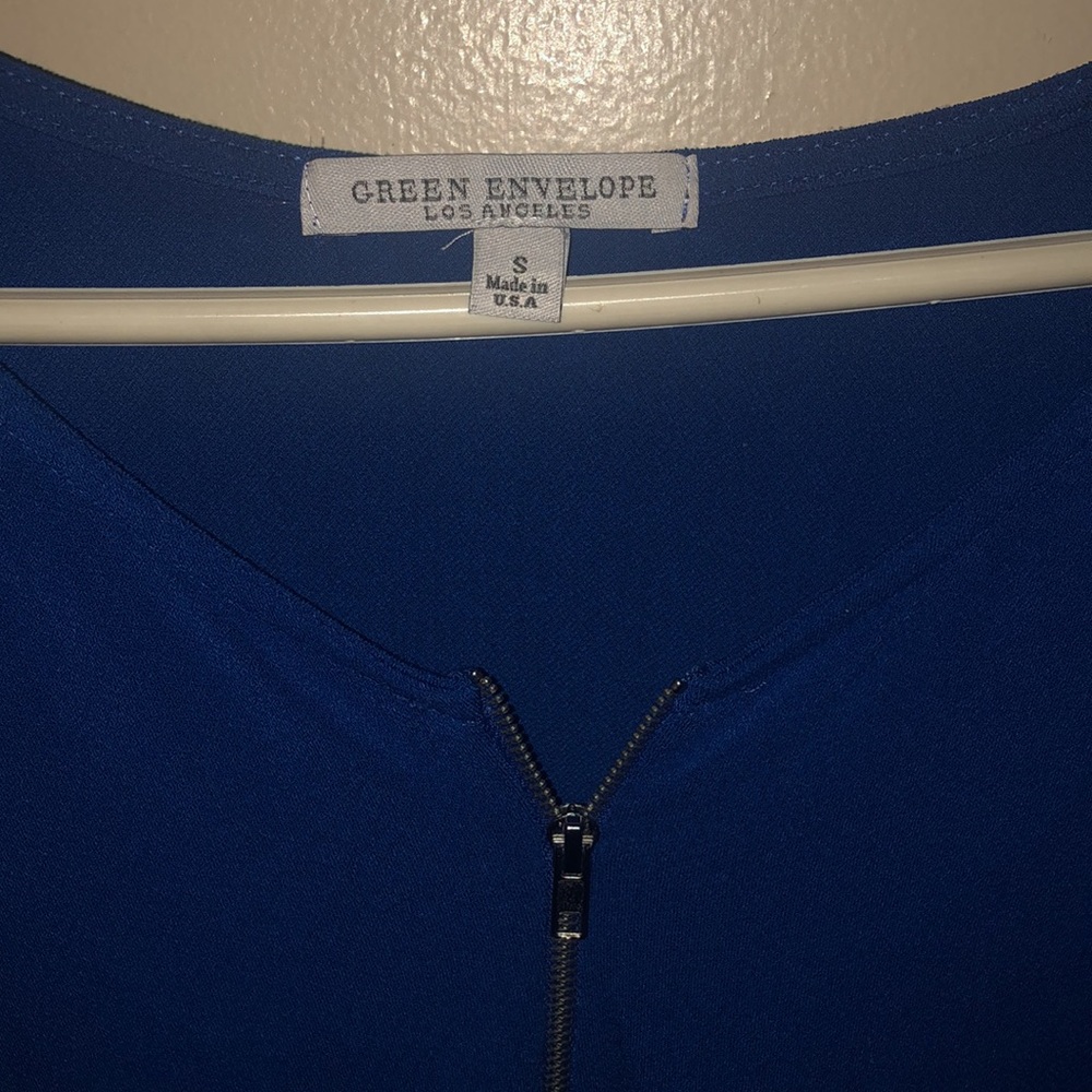 Green Envelope brand royal blue blouse Size S - Picture 2 of 5